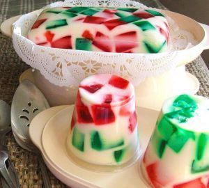 como-hacer-gelatina-de-mosaico-multicolor-6