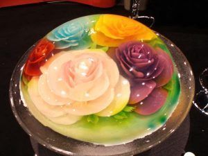 como-hacer-gelatinas-decoradas-flor-blanca-1