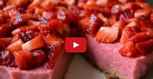 COMO HACER GELATINA CON CREMA, Y FRESAS