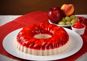 pasos-para-preparar-gelatina-de-colores-con-frutas-encapsuladas-1