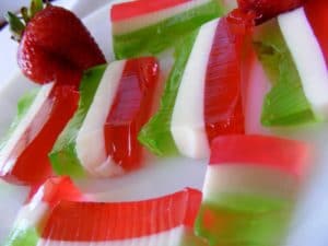 Como decorar gelatinas de colores