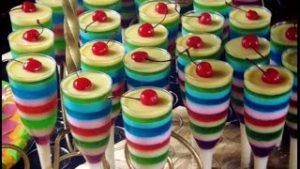 como hacer gelatinas de colores en vasitos