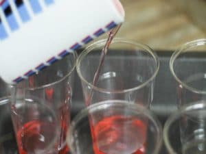 Como hacer gelatinas de colores en capas