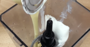 como-hacer-gelatina-blanca-de-durazno-9