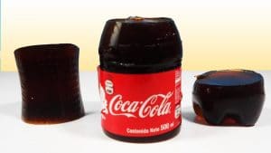 como-hacer-gelatina-artística-con-forma-de-refresco-2