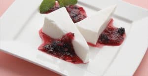 receta-de-gelatina-de-yogurt-con-frutas-3